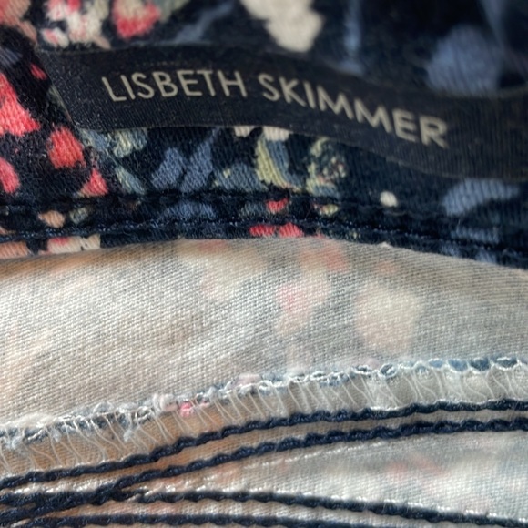 Bandolino size 8 capris pants blue with white and pink flowers floral print - Picture 5 of 8